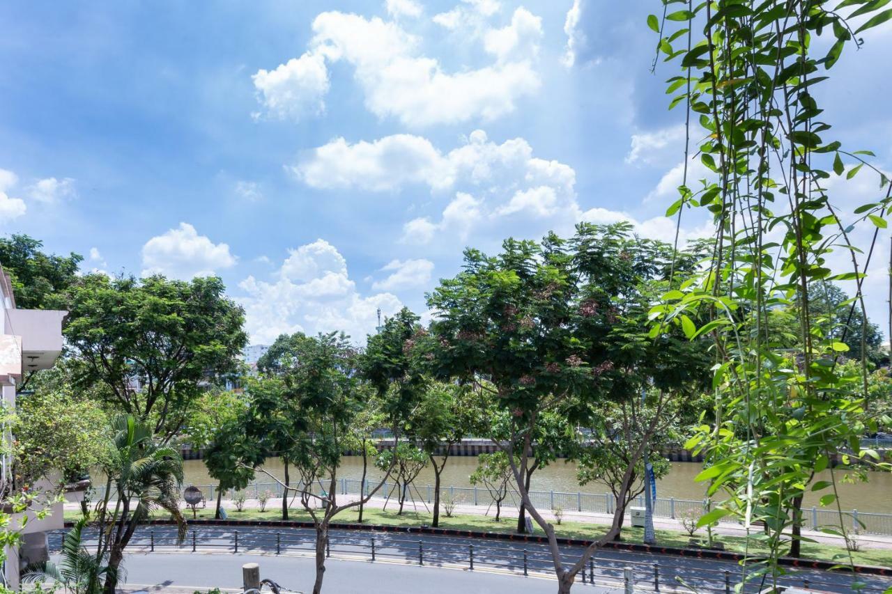 Cozrum Homes - Yoga Corner Ho Chi Minh City Bagian luar foto