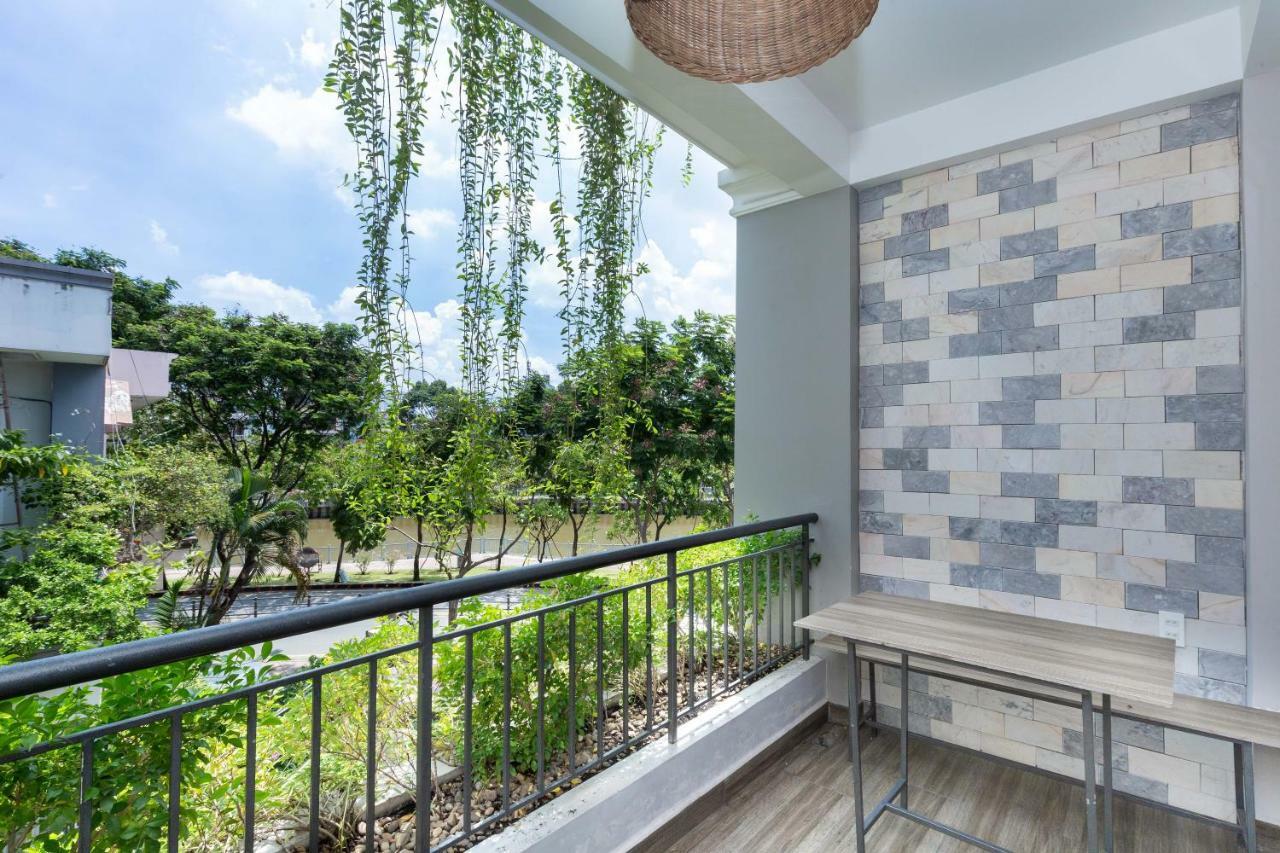 Cozrum Homes - Yoga Corner Ho Chi Minh City Bagian luar foto